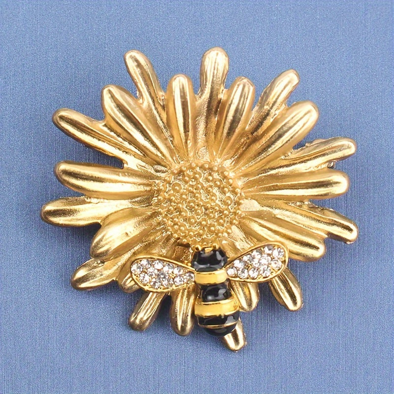 Elegant bee and sunflower rhinestone brooch for women, a stylish fashion accessory.