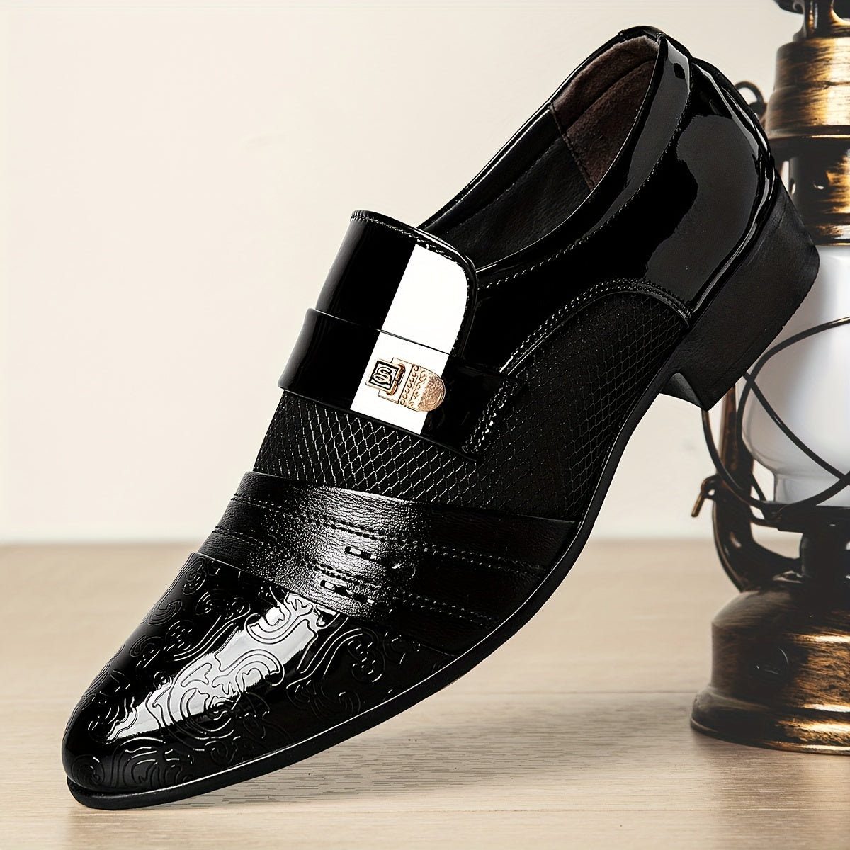 Formal dress shoes for men's weddings