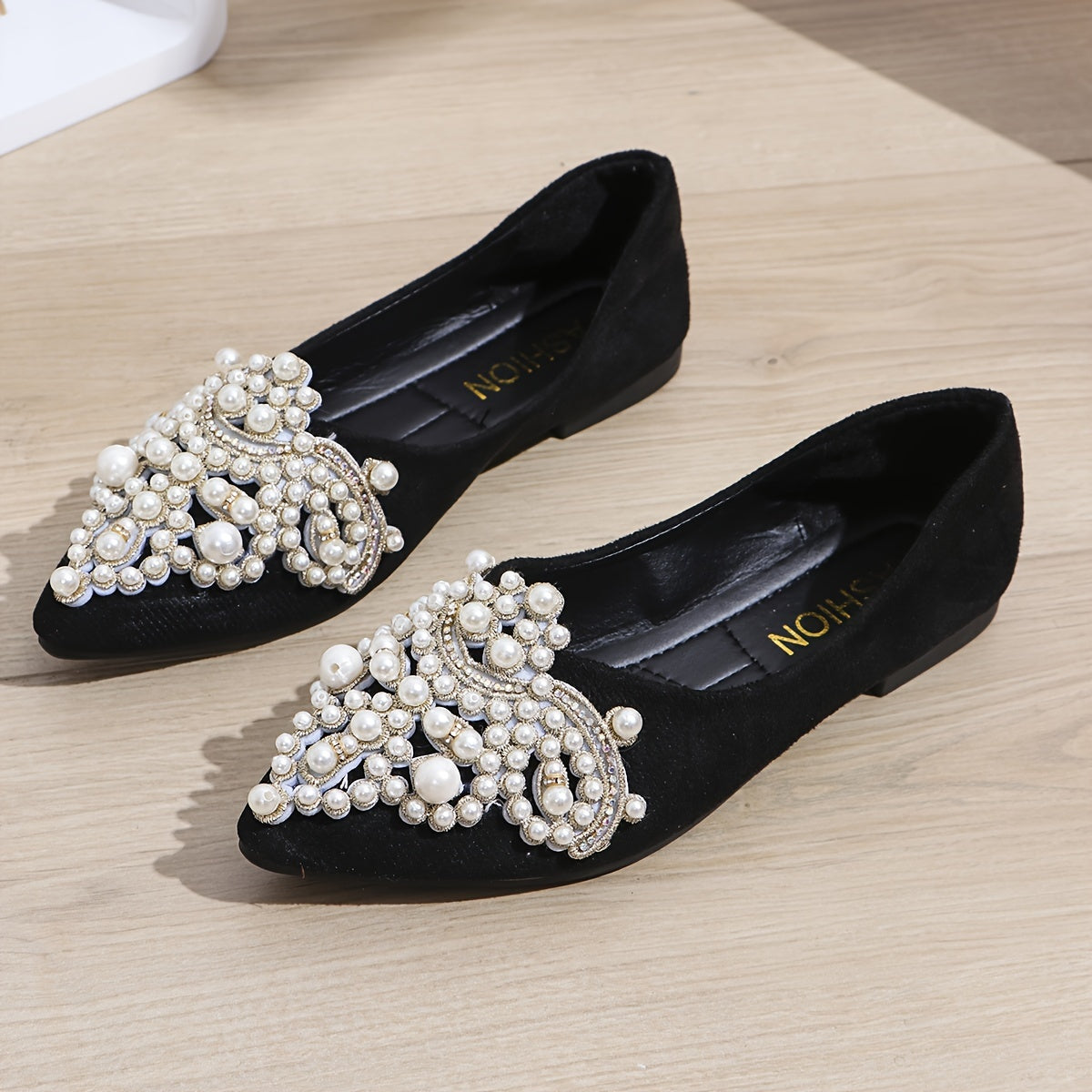 Women's slip-on flats with faux pearl and rhinestone accents, lightweight pointed toe shoes for all seasons, comfortable and casual.