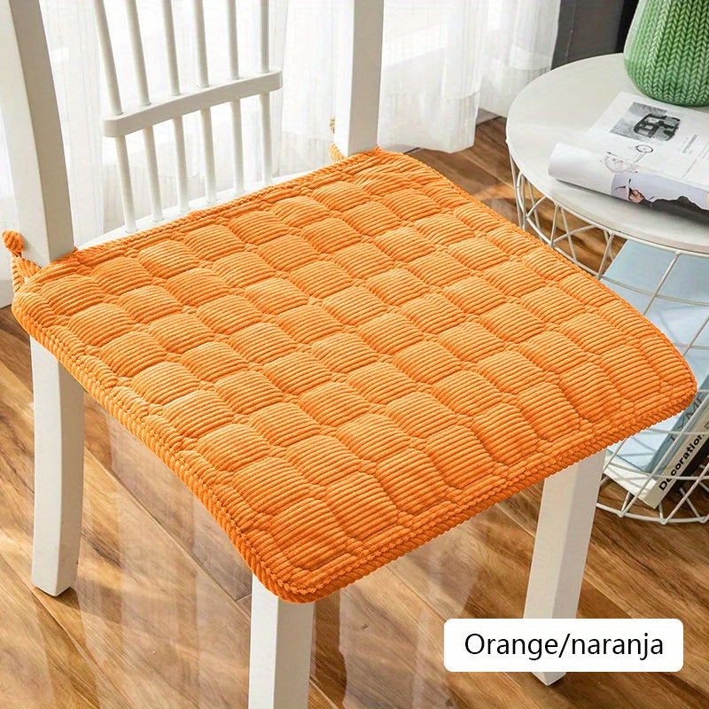 Corduroy chair cushion in classic checkered pattern with non-slip particles, ties for secure attachment. Ideal for home office or dining room decor, 44.98*44.98cm.