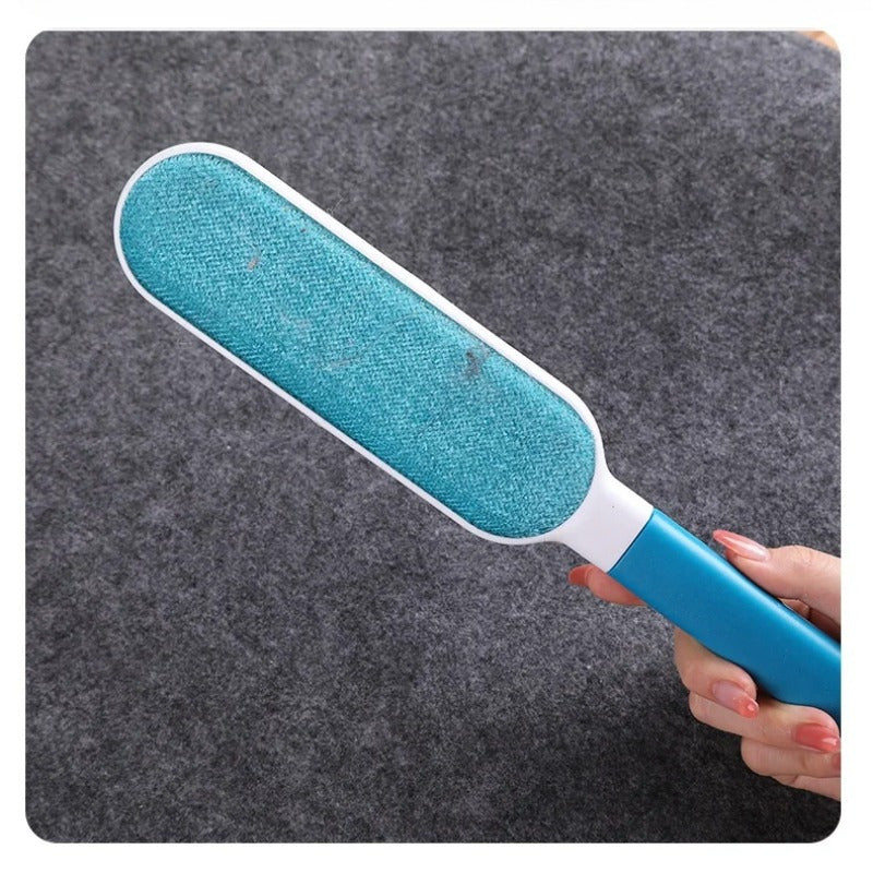 1 piece of M.D. Vible Sticky Hair Removal Brush - Antistatic, Perfect for Removing Pet Hair & Lint from Clothing, Carpets, and Upholstery with Convenient Easy-Grip Handle