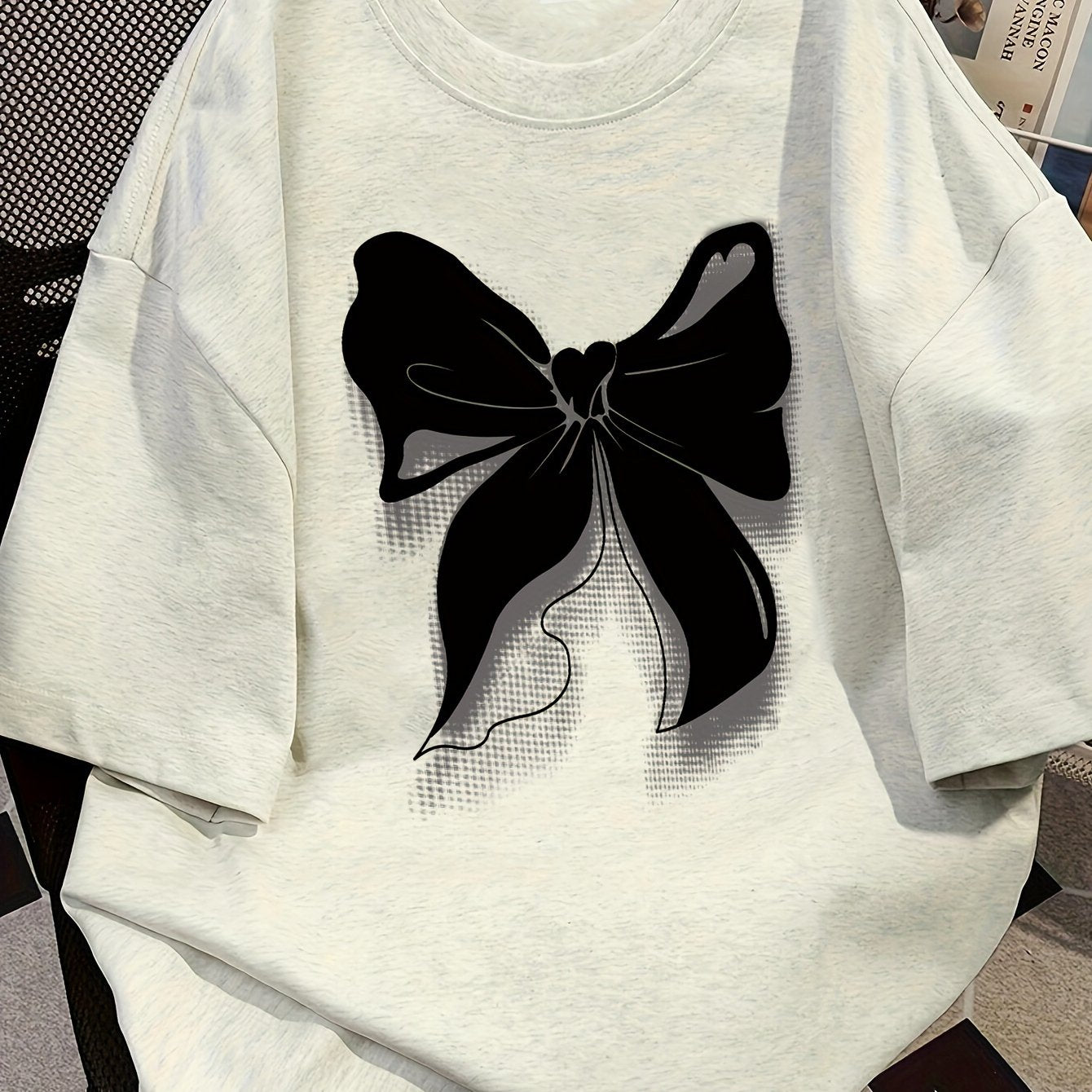 Women's Y2K Style Oversized White Bow Print Tee with Short Sleeves, Round Neck, Soft Fabric for Spring/Summer/Fall.