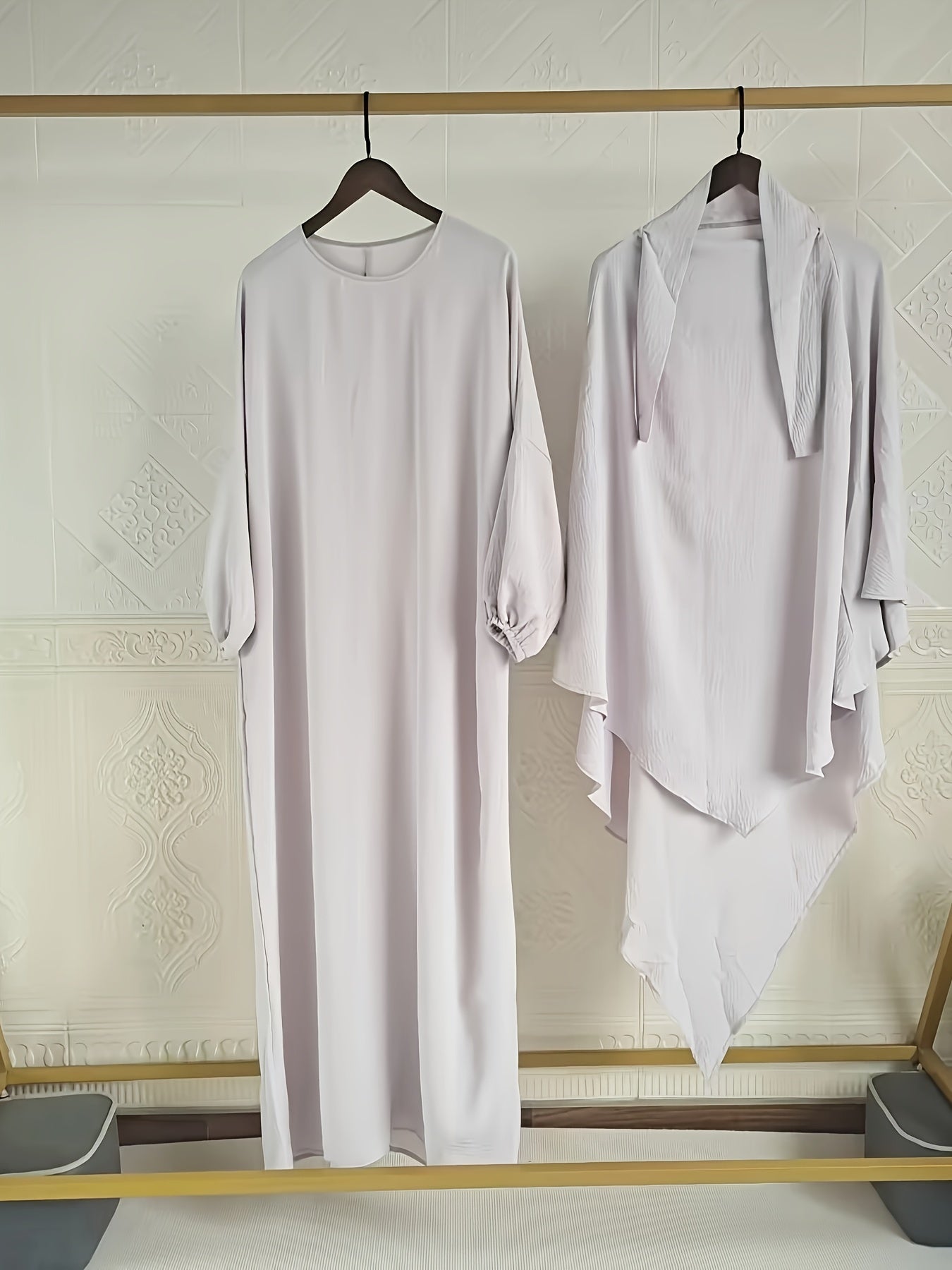 Stylish batwing sleeve Ramadan robe in solid color, plus-size for Muslim women.