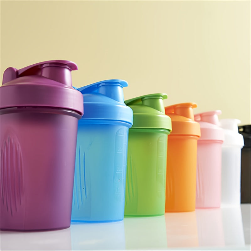 Multicolored 1pc Plastic Shaker Cup with Stirring Ball, ideal for fitness and workouts (13.5oz/400ml)