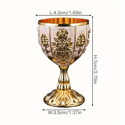 Small golden wine glass, high-footed wine glass, golden cup, banquet wine glass, tea water cup, holy water cup, wine accessories, decorative ornaments.