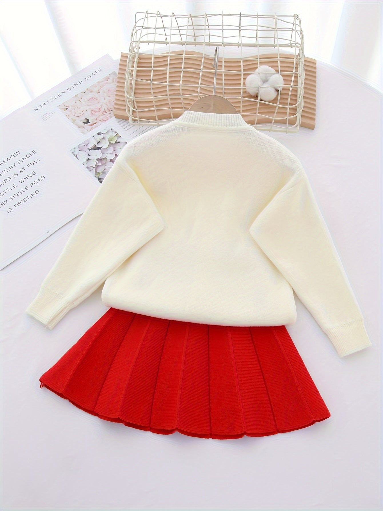 Kids' spring/fall outfit set: Cardigan sweater and pleated skirts