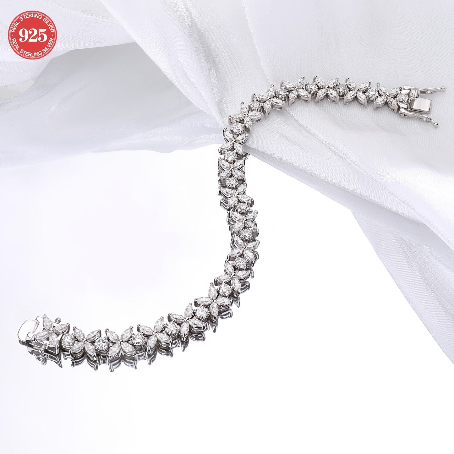 The Oneida Elegant Butterfly Bracelet features stunning 2MM synthetic Moissanite stones set in 925 silver. This bracelet is the perfect gift for November birthdays, plated with platinum for a luxurious finish. Ideal for any occasion, this bracelet comes