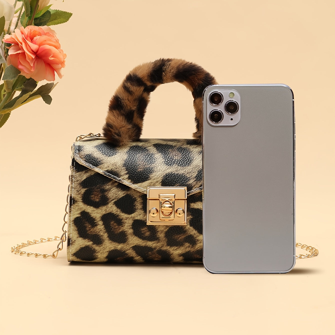 Furry chain crossbody bag with wrist lock and animal print, perfect for daily outings in autumn and winter.