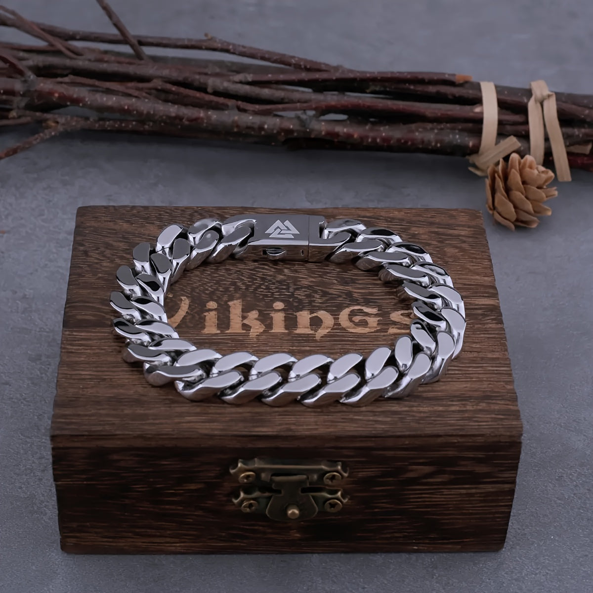 This handsome Stainless Steel Viking Cast Cuban Link Bracelet is designed for men, featuring a fashionable four-sided cut and a finely polished finish. It makes an ideal gift for your boyfriend and is available for wholesale purchase without a box.