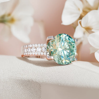 This stunning 10CT Teal Moissanite Engagement Ring features a sparkling 925 silver band, making it the ideal choice for weddings, parties, and as a December birthstone gift.