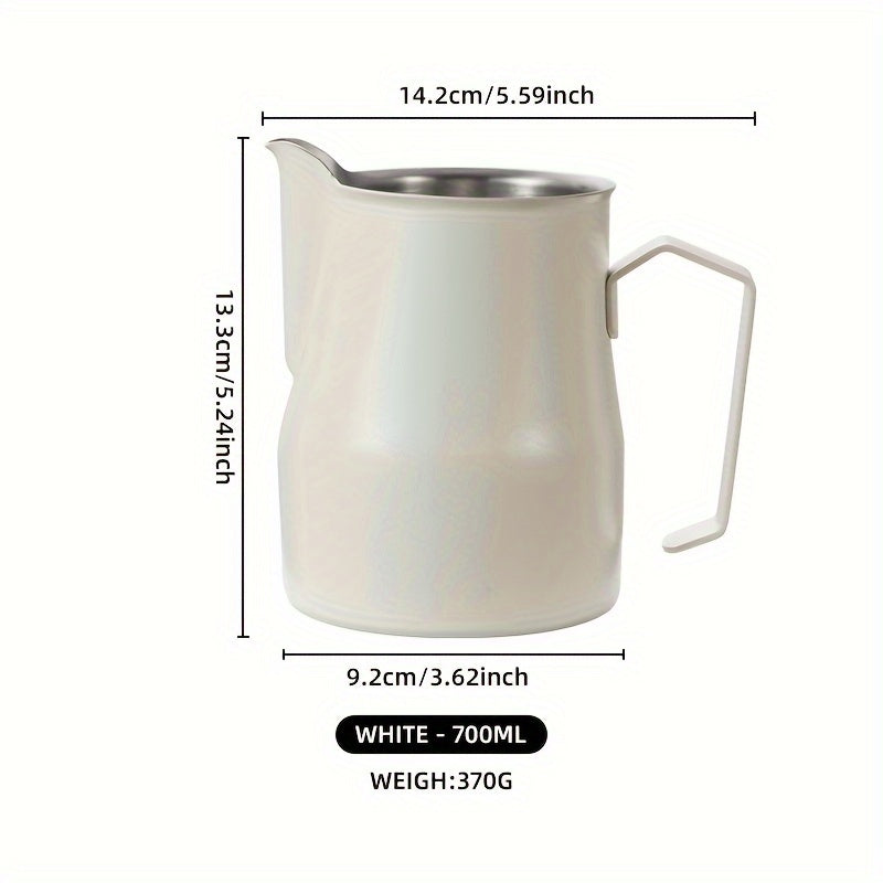 Italian Coffee Art Cup, 1 piece, made of 304 stainless steel, featuring a Latte Art Cylinder. This Latte Art Tool includes a Milk Jug with a pointed spout, perfect for creating latte art. Available in White 480ML/700ML Milk Frothing Canister and Black