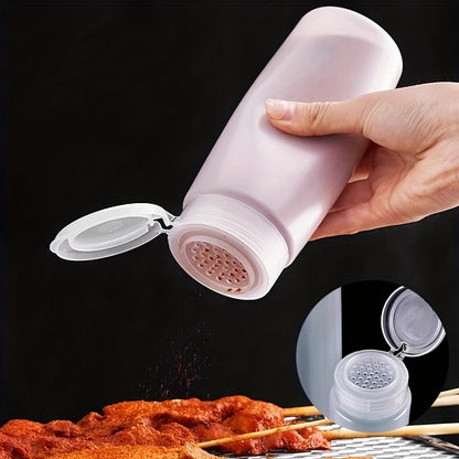 Multi-purpose powder dispenser bottle for various ingredients such as flour, sugar, coffee, BBQ spices, etc. Made of BPA-free plastic, easy to clean, available in 400ml or 600ml sizes, a must-have kitchen gadget.