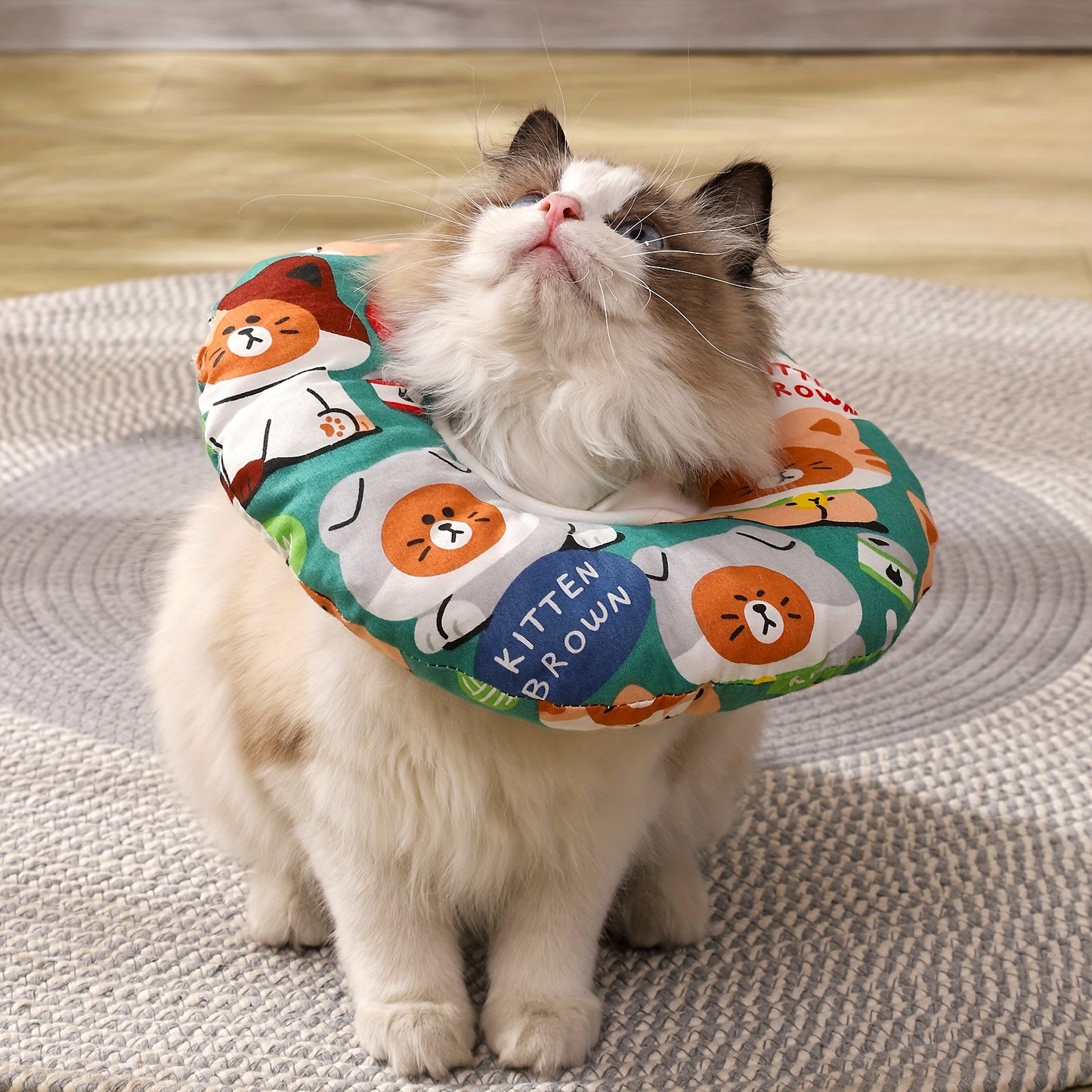 ITANDME Soft Recovery Collar for Cats & Small Dogs - Adjustable Elizabethan Neck Cone with Cartoon Design for Post-Surgery Comfort.