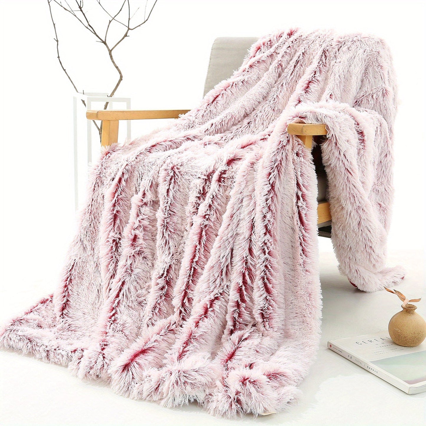 Soft and comfortable double-layer plush sofa blanket, perfect for keeping warm and cozy in your office, on the couch, bed, or during a nap. Ideal for both home and office use.