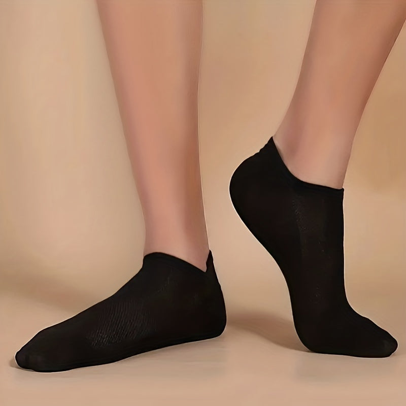 10/20/40 Pairs of comfortable and breathable crew ankle socks for women.