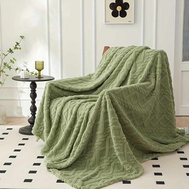 Soft and cozy rhombus jacquard blanket made of skin-friendly taffeta, perfect for use in the office or at home. This versatile blanket can be used as a couch throw, air conditioner blanket, or for a quick nap. Suitable for all seasons and makes a great