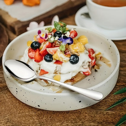 Set of stainless steel dinner spoons, dishwasher safe in 6/12 pieces.