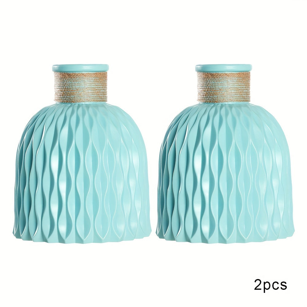 2 Bohemian white plastic vases, 14.99cm tall, for artificial flowers - ideal for weddings and home decor.