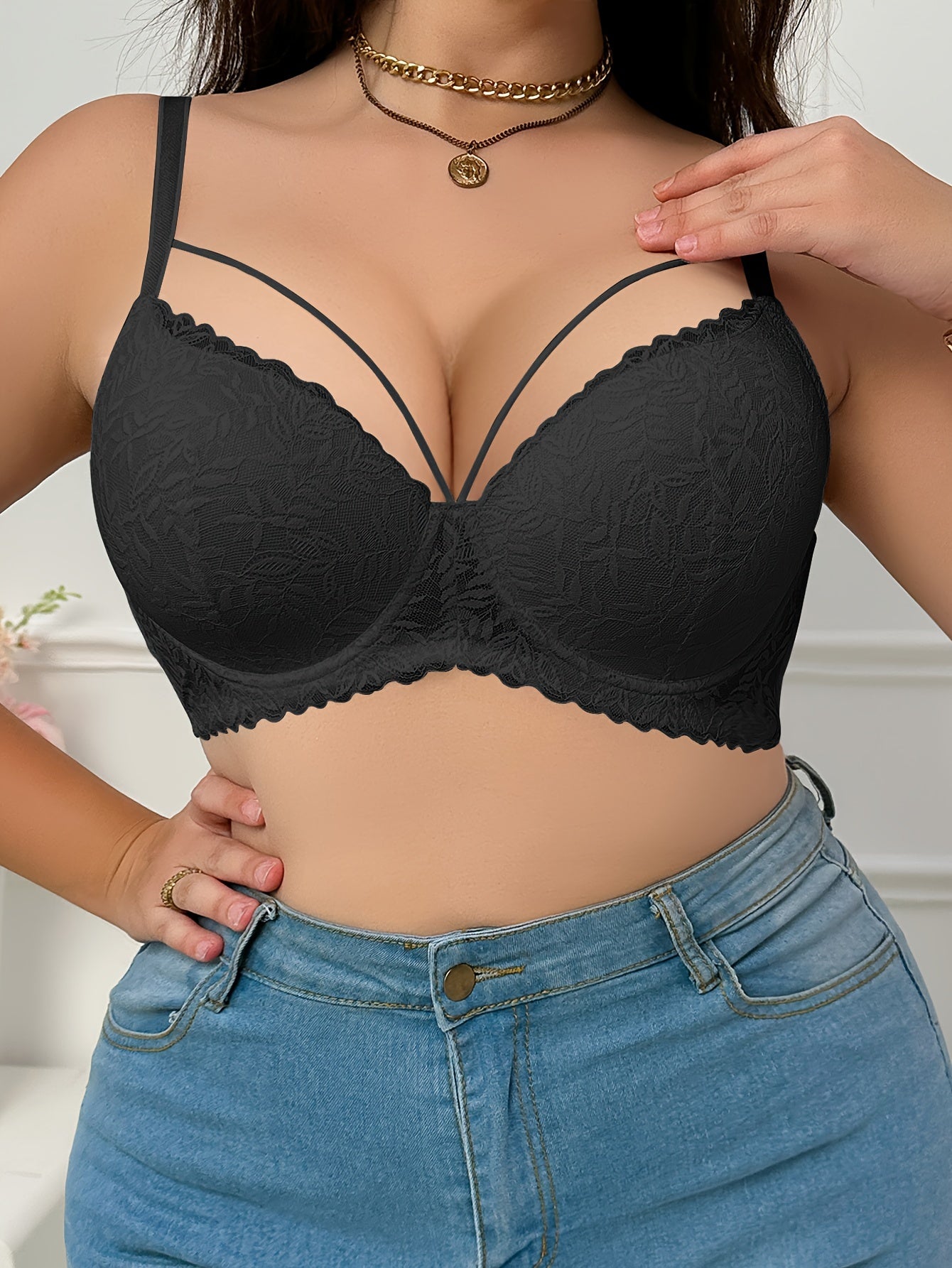 Stylish bra with steel ring for large size women, prevents sagging