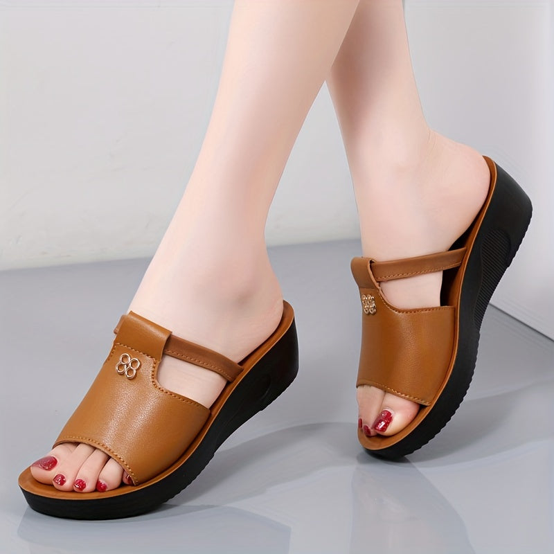 Casual women's wedge sandals with open toe for summer, slip-on style for comfort.