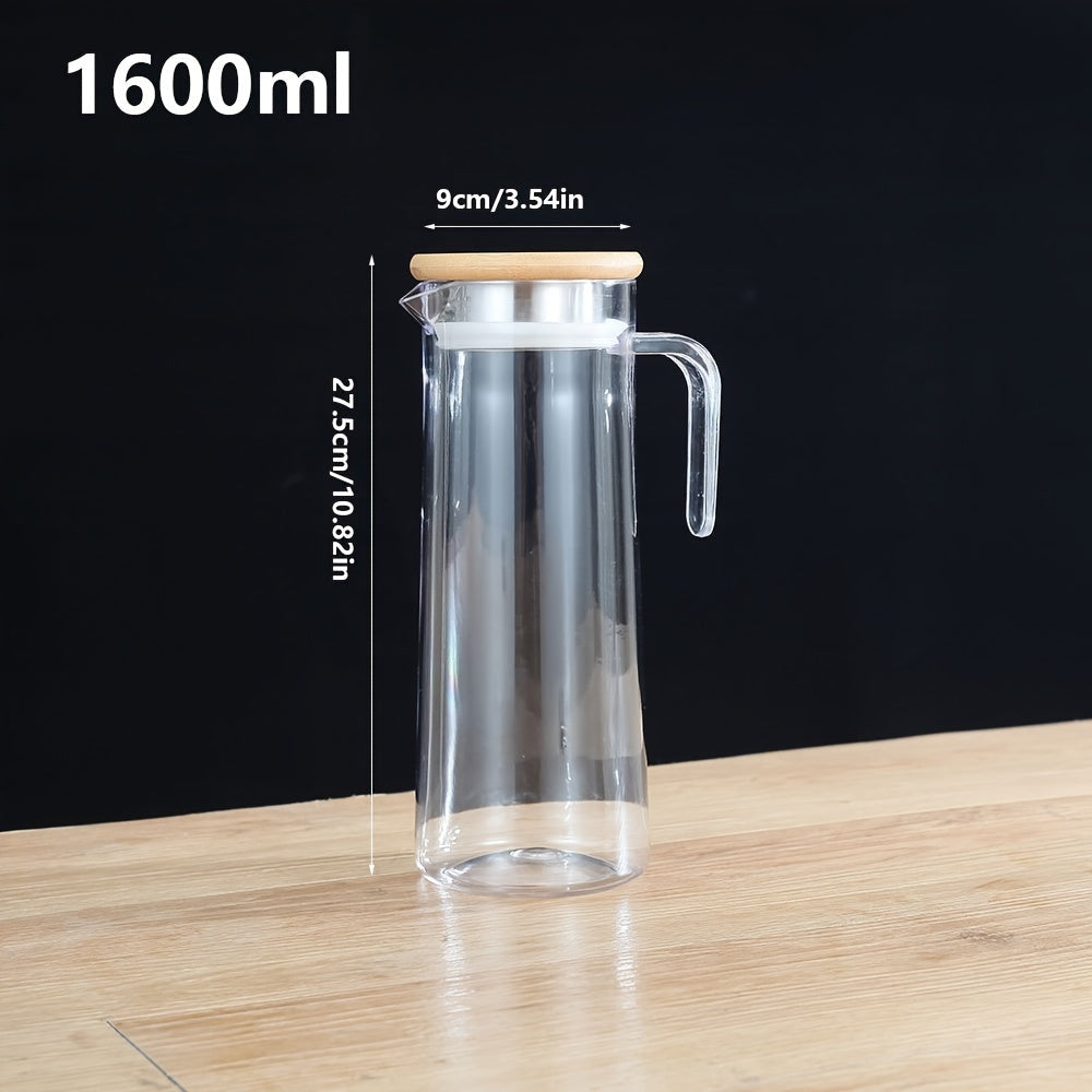 Heat-resistant PC water pitcher with lid and handle, suitable for hot and cold beverages, cold brew, iced tea, and juice. A must-have accessory for your kitchen and dining needs.