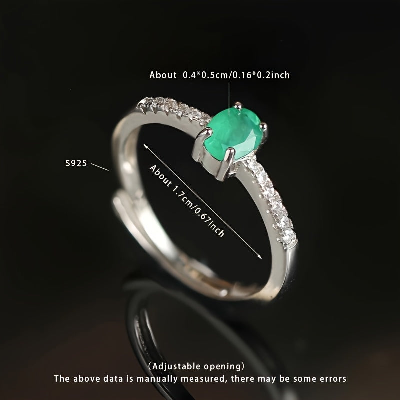 Make her day with this stunning Natural Stone Ring in a beautiful green hue. Crafted from S925 sterling silver, this adjustable open ring features a unique design that will surely make a statement. Please note that the natural stone used means that each