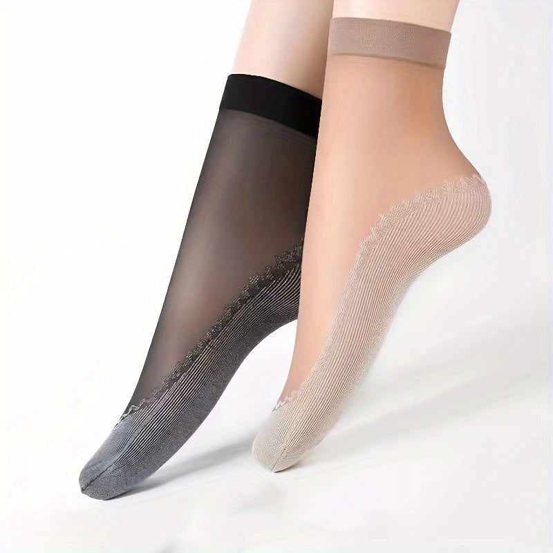 Five pairs of thin short stockings that are non-slip, durable, comfortable, breathable, form-fitting, and transparent.