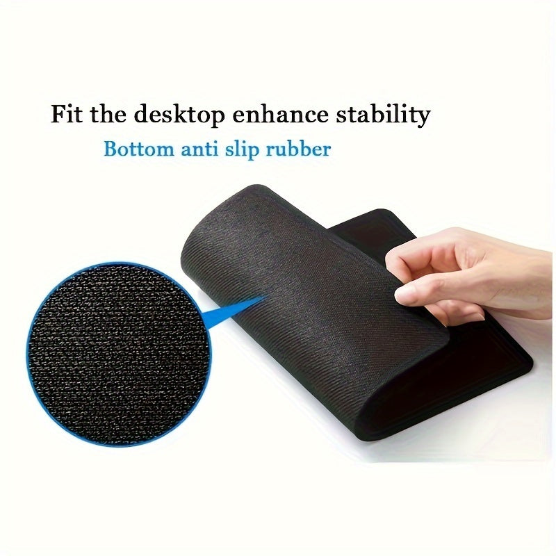 Hexagonal patterned rubber mouse pad for office or gaming, measuring 17.78x21.84 cm.