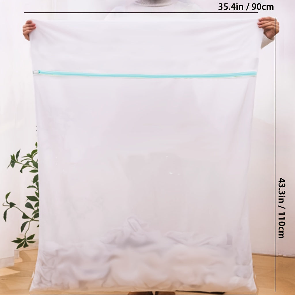 Large Mesh Laundry Bag with Zipper - Perfect for Delicate Items, Quilts, Pet Beds, and More - Strong Washing Machine Bag for Down Jackets, Curtains, and Sheets - Resistant to Deformation, Rectangular Shape, Versatile Organizer for Laundry