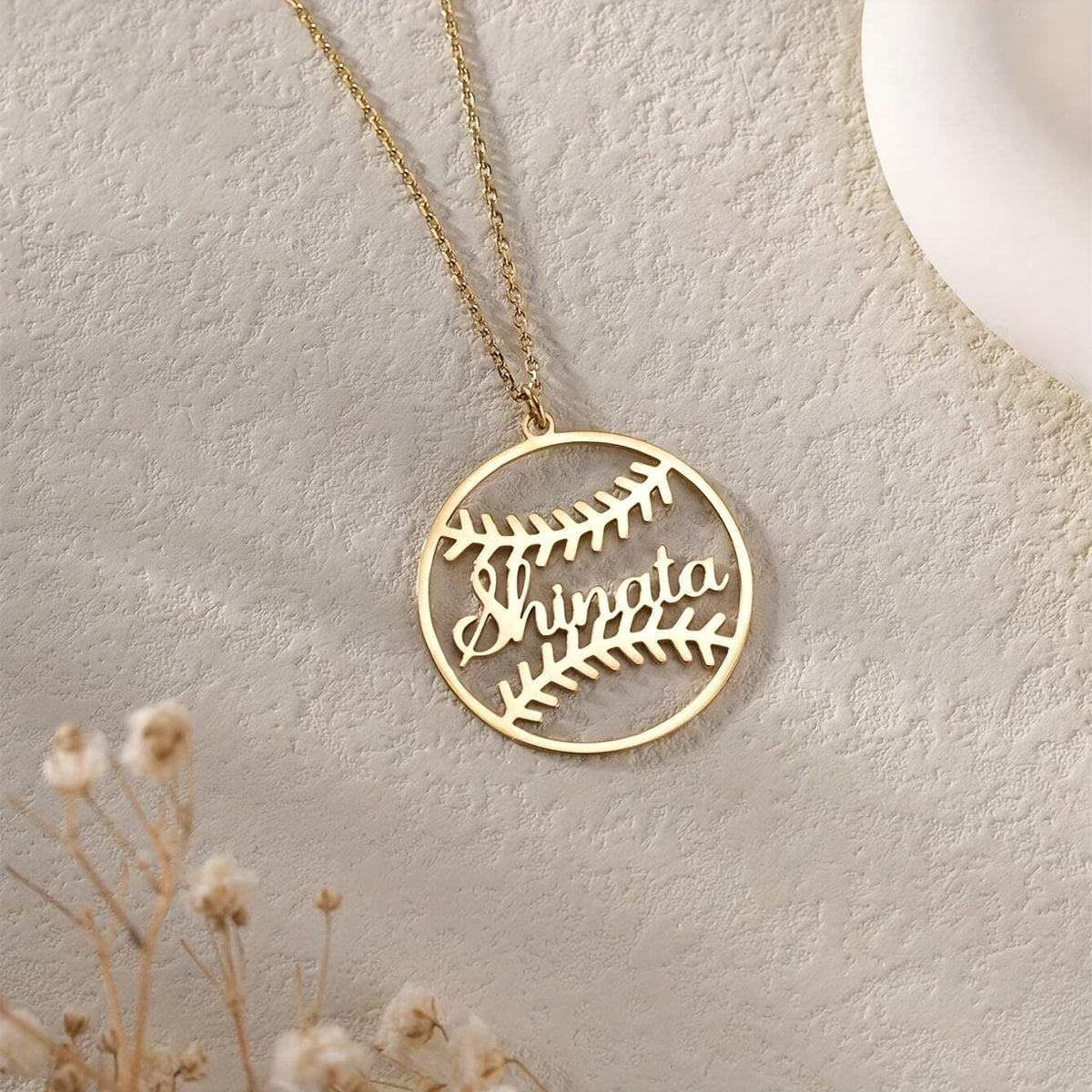 Personalized Baseball Name Pendant Necklace in 18K Gold Plated Stainless Steel, Classic Sporty Design for Boys & Girls, Perfect Team Gift, Commemorative Sports Jewelry for Daily Wear and Sports Events