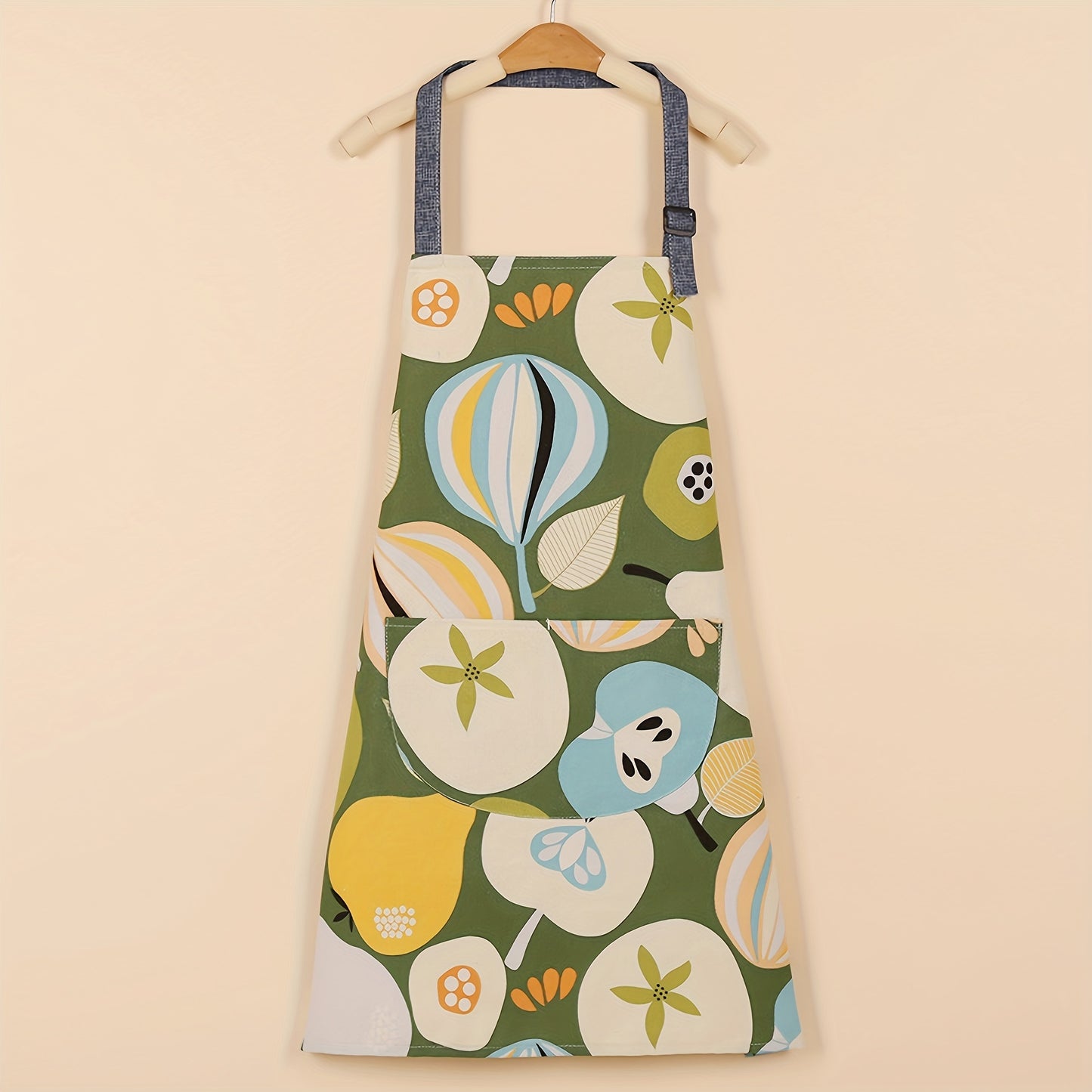 Adjustable bib aprons with big pocket, waterproof for cooking, baking, and chefs. Suitable for men and women.