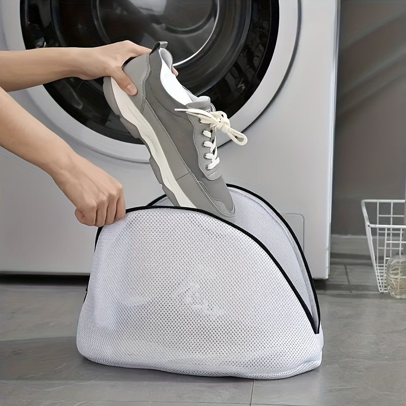 Laundry shoe bag for travel, protects clothing and shoes from warping.