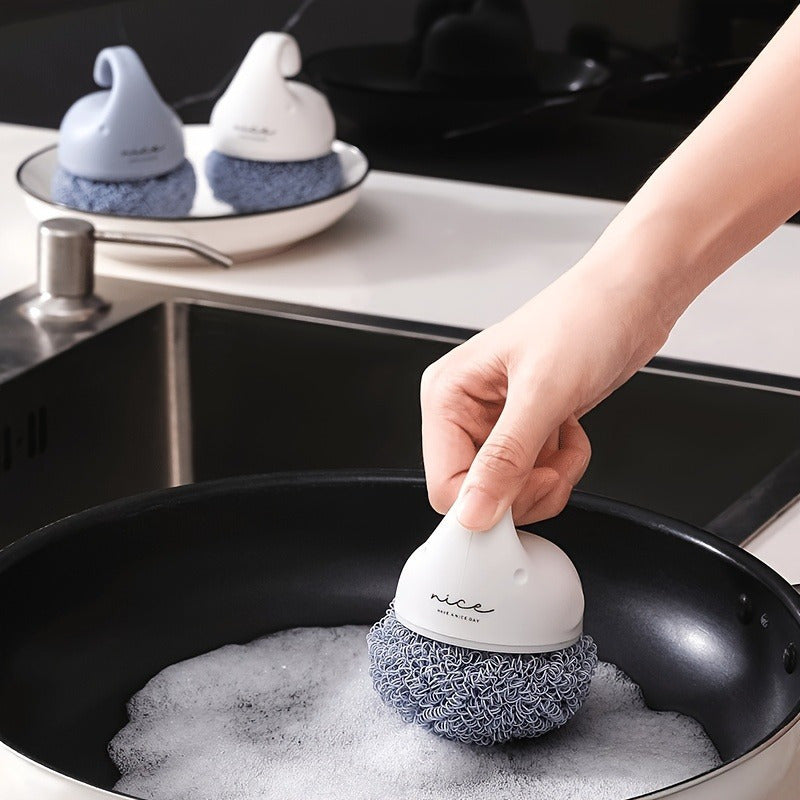 This product is a short-handled polyester cleaning ball and household cleaning brush, suitable for use in the kitchen for dishwashing and pot scrubbing. Please note that the thread ends are unable to be removed from this brush.