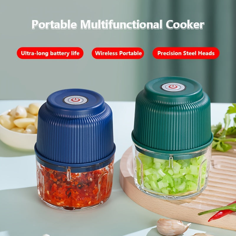 Portable electric garlic mincer with stainless steel blades; also functions as a chili crusher and food processor. Features USB charging, 500mAh lithium battery, and anti-splash design.