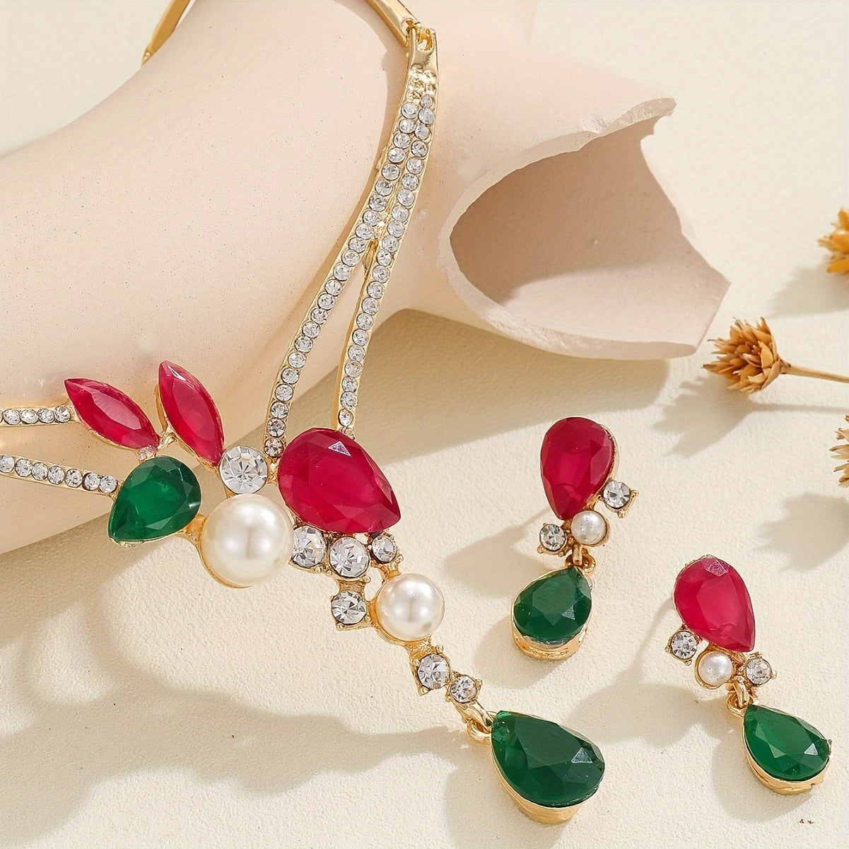 Elegant Vintage Jewelry Set with Geometric Red and Green Pendant, Perfect for Weddings and Special Events - Includes Zinc Alloy Necklace and Stainless Steel Ear Needles adorned with Rhinestone Accents