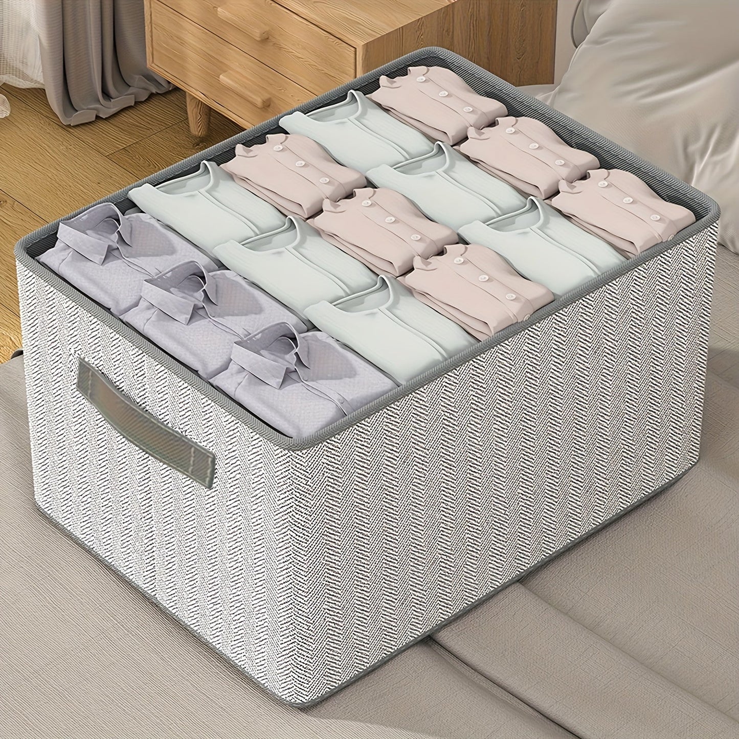 Space-saving storage box with lid by YOUFEN - made of non-woven fabric, great for organizing clothes, quilts, and toys in your bedroom or while traveling.