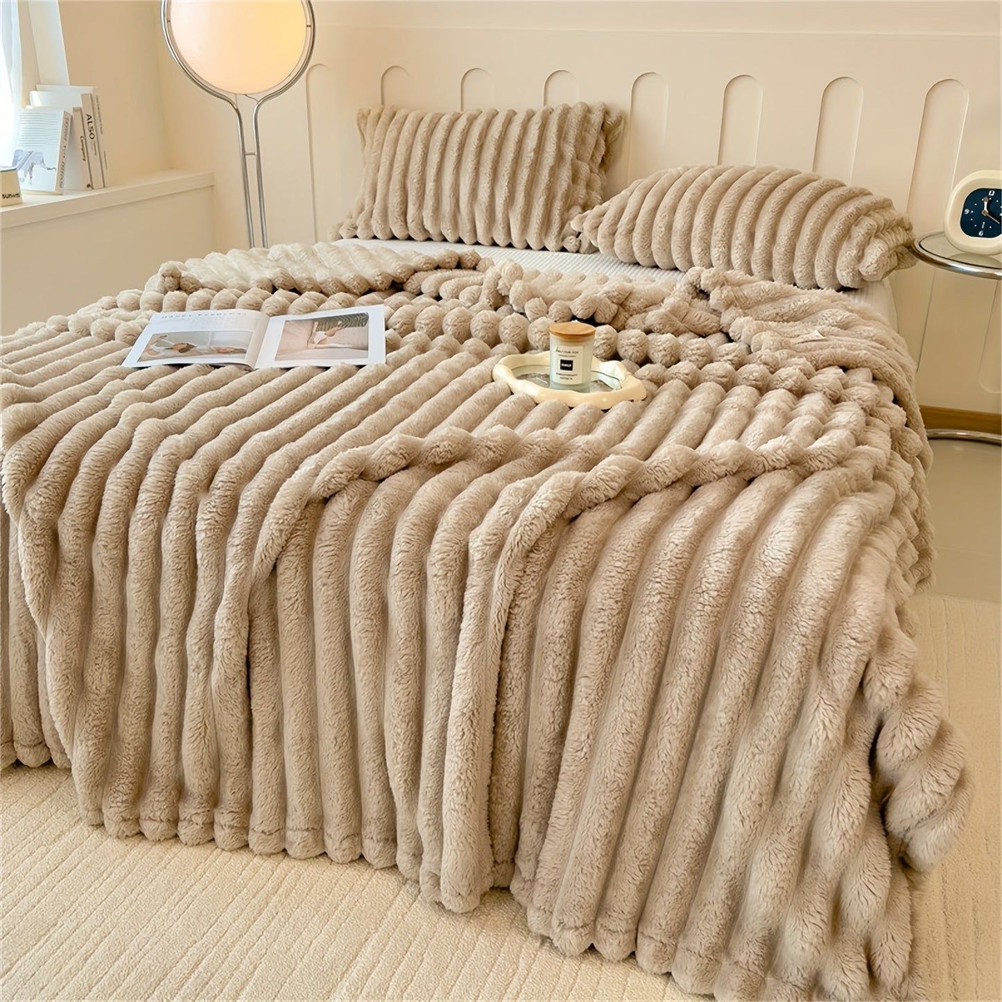 Indulge in the luxury of a Soft Plush Faux Rabbit Blanket - Cozy, Warm, and Stylish for Home, Work, or On the Go - Perfect Gift for Any Occasion