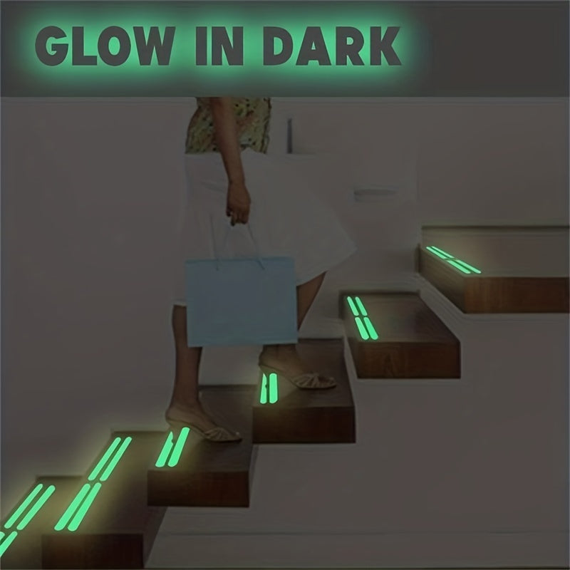 Six pieces of glow-in-the-dark waterproof and non-slip stickers with self-adhesive backing. These strips are perfect for ground steps and stairs, as well as bathroom bathtubs. They provide fluorescent anti-slip protection for added safety.