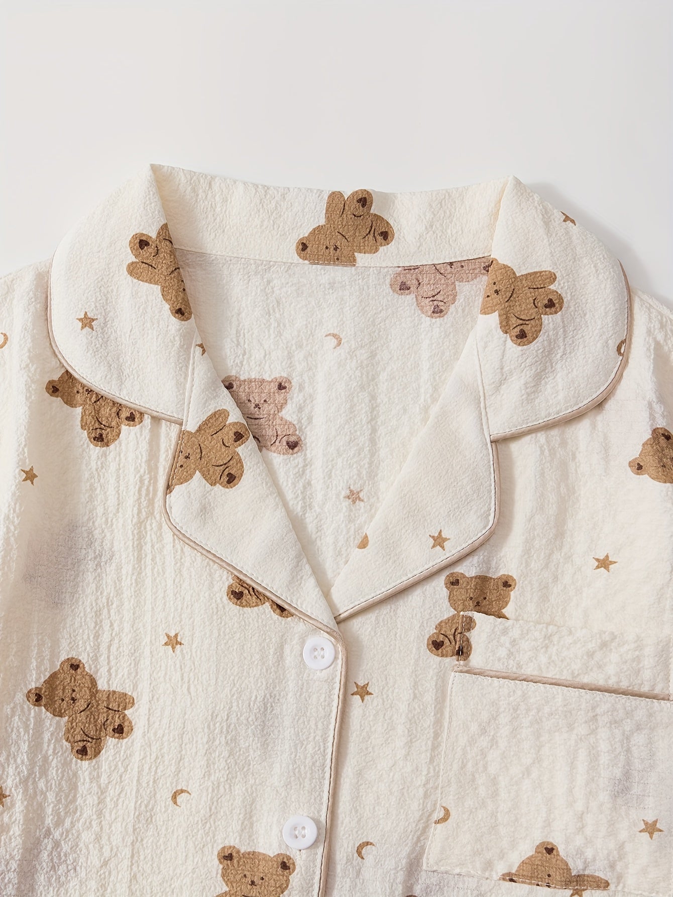 Brown bear print gauze top and pants sleepwear set.