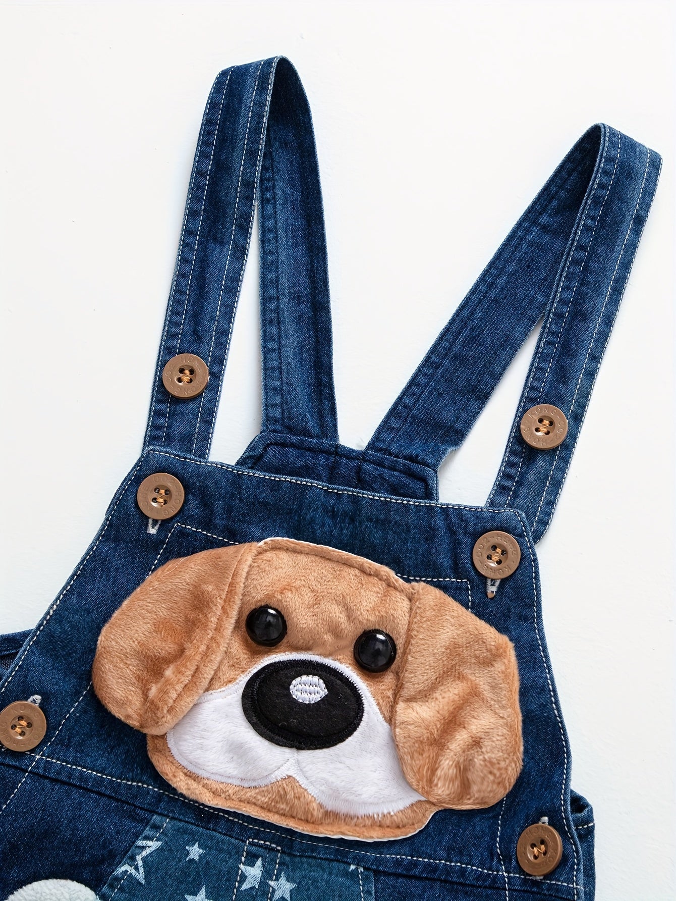 Boys' denim overalls with dog embroidery, lightweight summer shorts, breathable fabric blend with animal pattern. Regular fit, ideal for outdoor activities. Made of 70% cotton, 26%