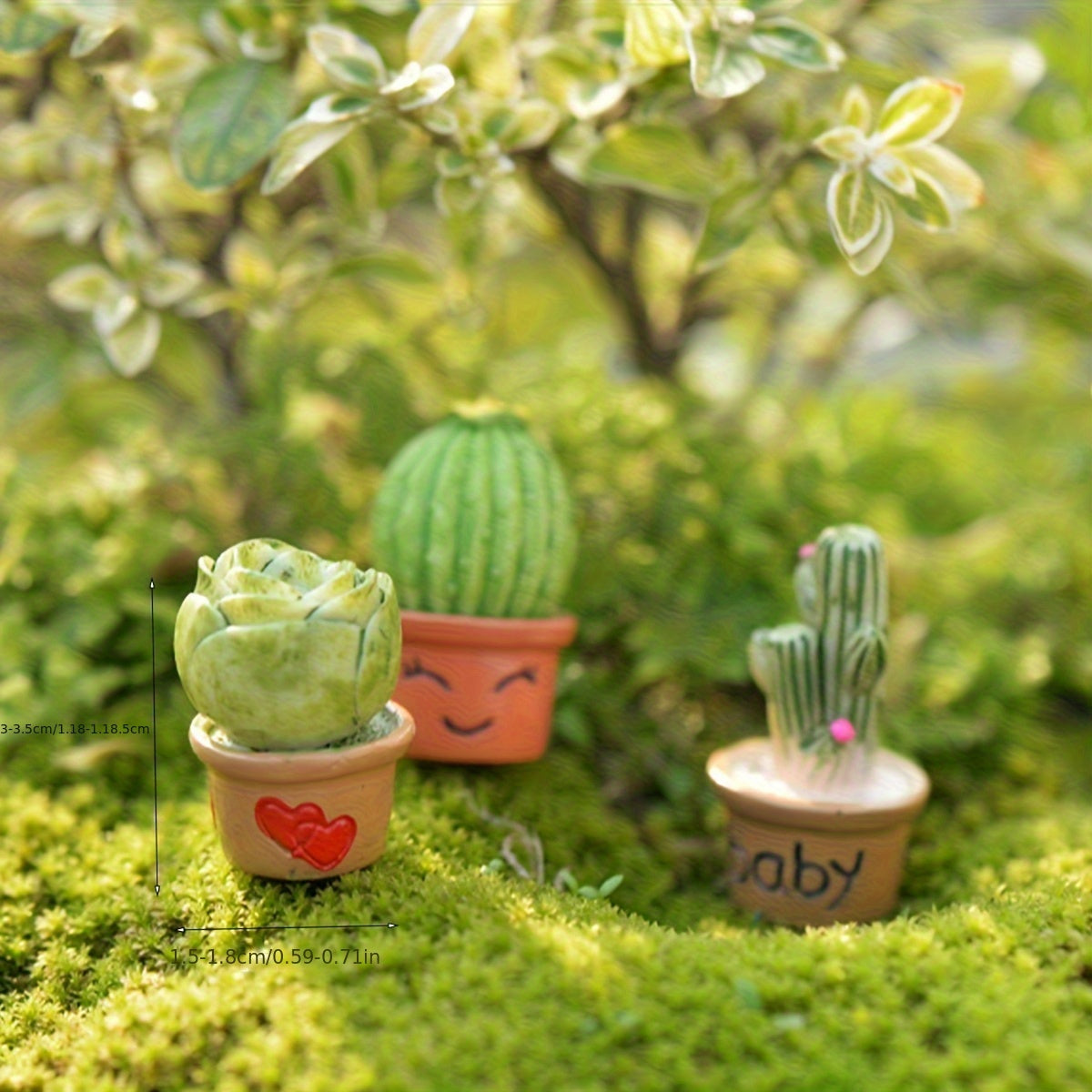 Miniature succulent and cactus fairy garden set with resin ornaments, ideal for small landscapes, desks, cakes, and gardens.