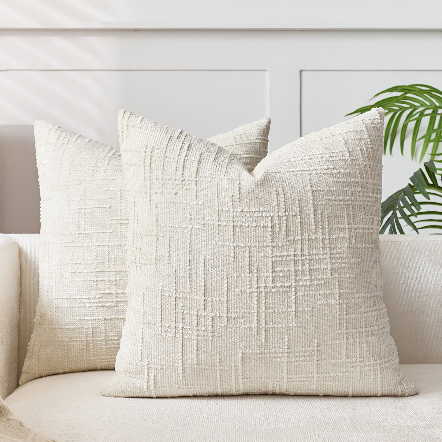 Add a Touch of Elegance with this Stylish Velvet Throw Pillow Cover - Featuring a Chic Bamboo-Inspired Striped Geometric Design, Ideal for Enhancing the Décor of Your Sofa and Bedroom. Easy to Clean with a Convenient Zip Closure, Suitable for Machine