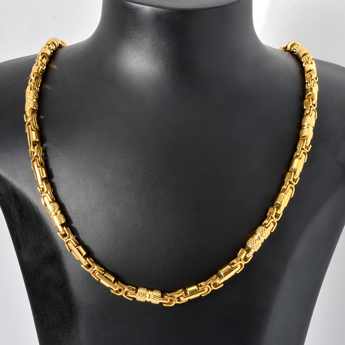 This unique geometric long necklace is a classic piece of women's fashion, perfect for daily stacking and party gifts. Suitable for both men and women, this hip hop punk necklace is sure to make a statement.