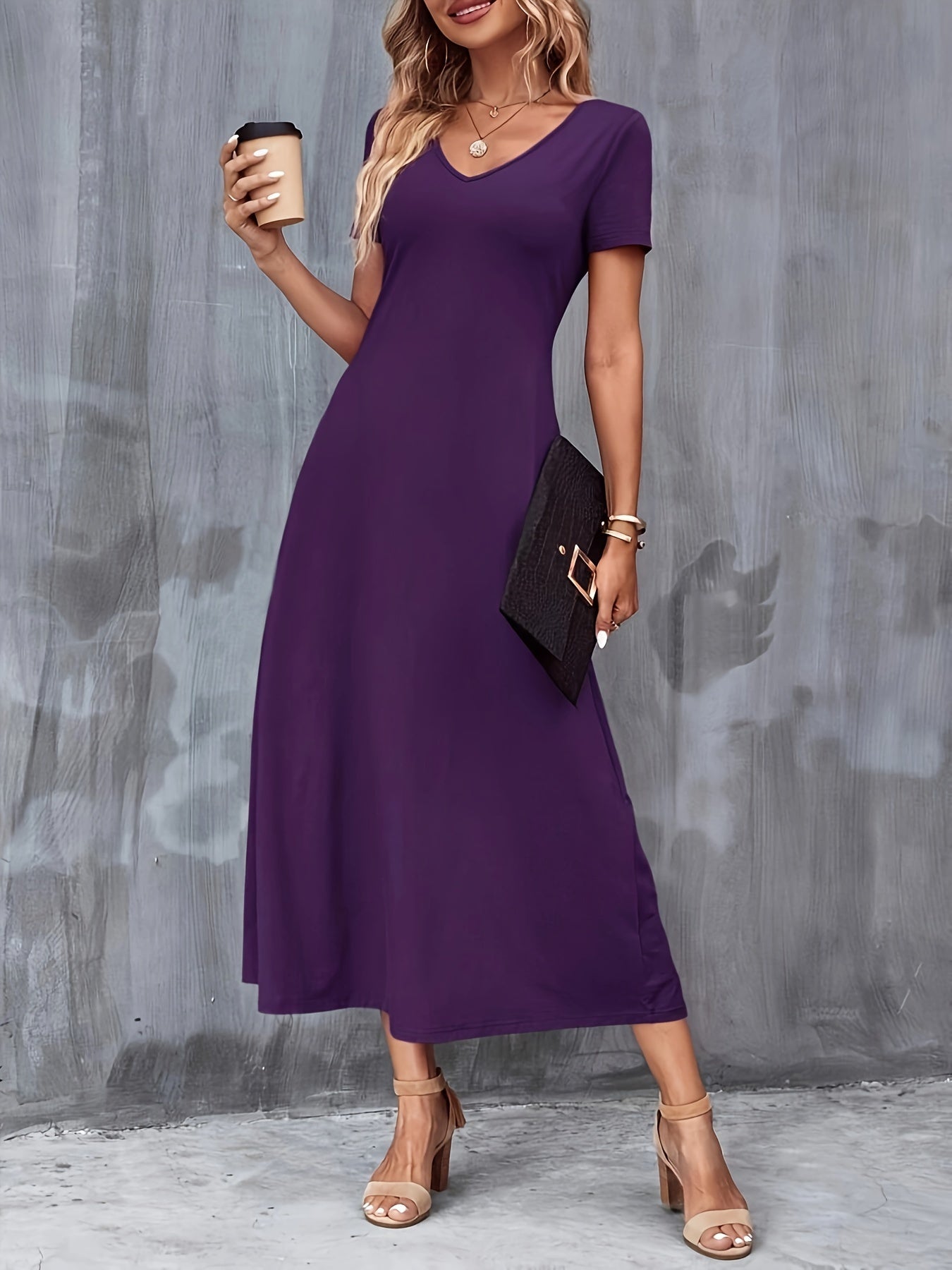 Women's Elegant Green V-Neck A-Line Dress with Pockets, Casual Polyester Blend, Machine Washable, Perfect for All Seasons, Comfortable Fashion with Glossy Texture.