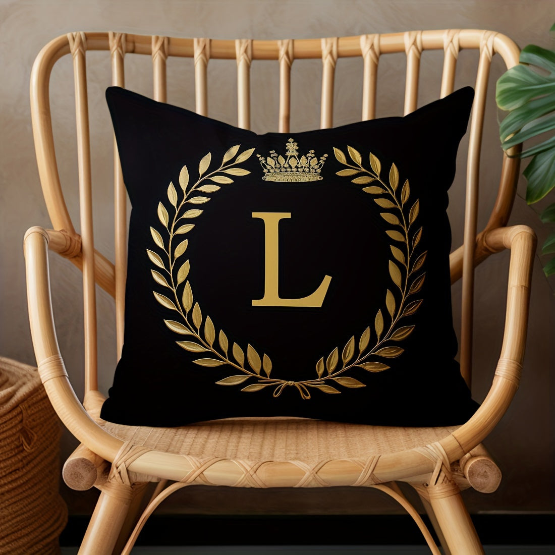 Stylish English letter print pillow cover made of soft peach skin velvet. Features zip closure and machine washable. Measures 45.72x45.72 cm, ideal for home and office decor.