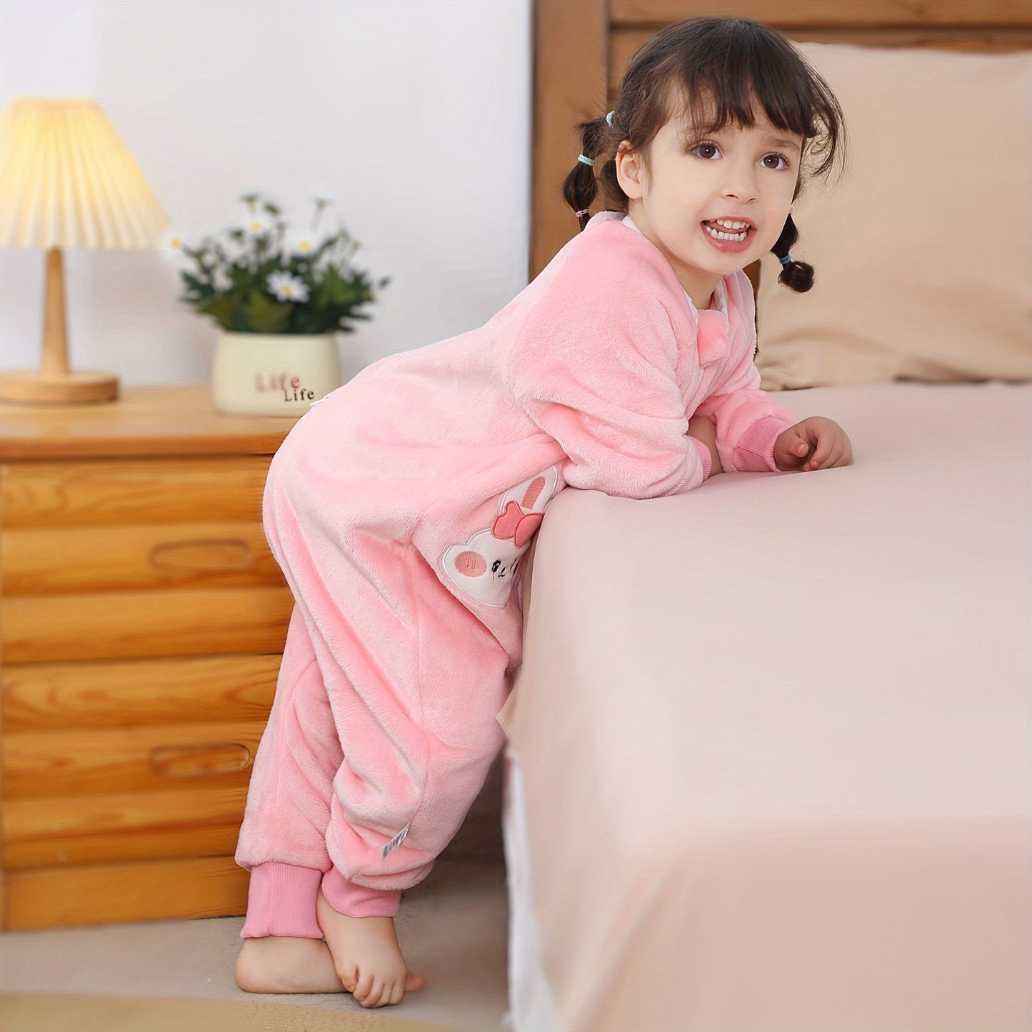 MICHLEY Sleep Sack featuring Animal Print Flannel Fleece is a Cozy Sleeping Bag with Zipper Closure, Made of Machine Washable Polyester Fiber, Suitable for Single Occupancy.