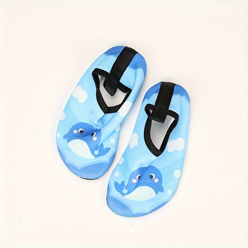 Fast drying, non-slip barefoot water shoes for baby boys, perfect for beach and outdoor activities.