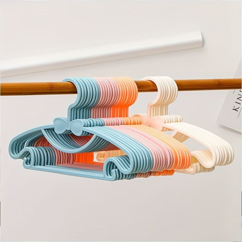 10 to 20 pieces of plastic hangers for storing youngsters' clothes. These durable anti-slip hangers can also be used as clothes drying racks, perfect for household storage organization in the bathroom, bedroom, closet, wardrobe, home, dorm, and more.