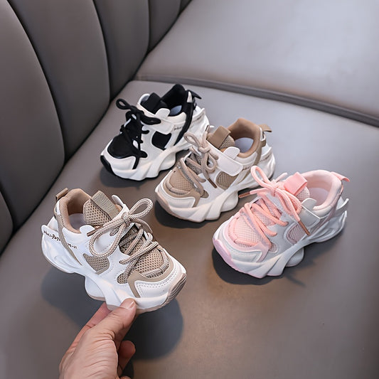 Breathable low top mesh sneakers for baby boys, perfect for walking and running in spring and autumn.