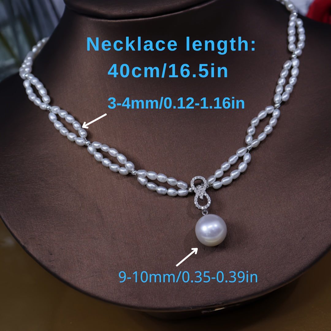 Stylish Clavicle Chain with Interlocking Design - Beautiful Freshwater Pearl Necklace for Women, Ideal Gift for Best Friends, Loved Ones, and Mothers